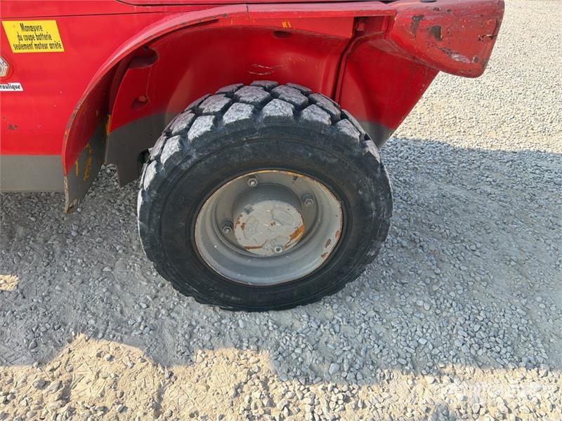 JCB 520-40C Telehandler Teleskopiskie manipulatori