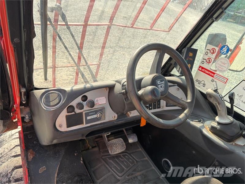 JCB 520-40C Telehandler Teleskopiskie manipulatori