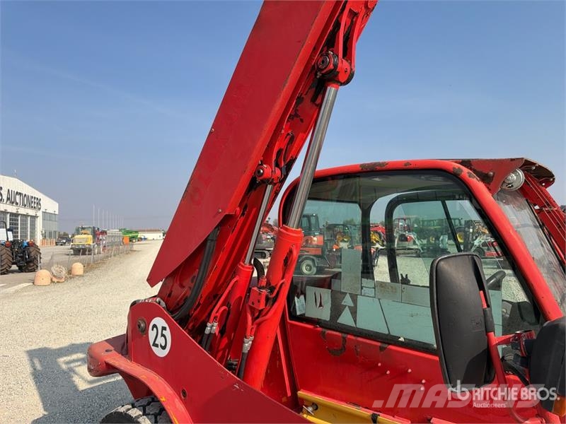 JCB 520-40C Telehandler Teleskopiskie manipulatori