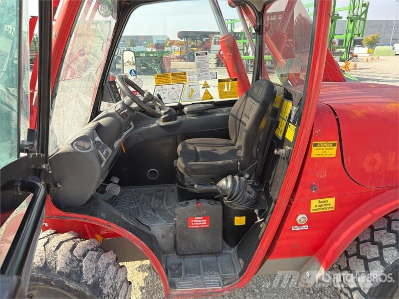 JCB 520-40C Telehandler Teleskopiskie manipulatori