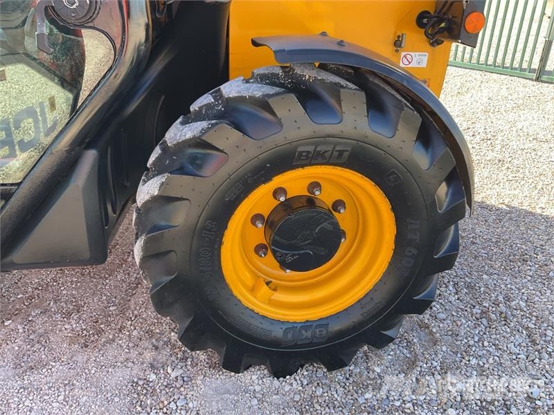 JCB 525-60 Teleskopski viličarji