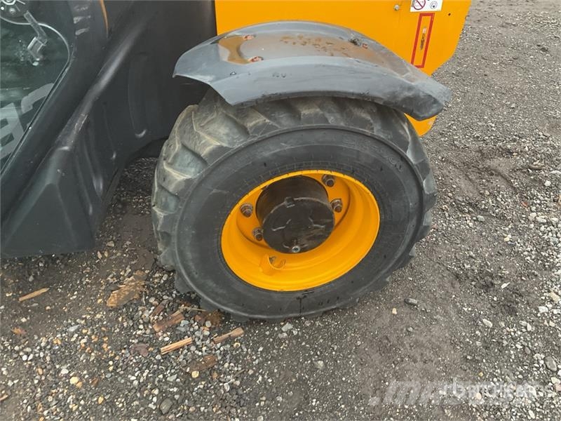 JCB 525-60 Teleskoplæssere