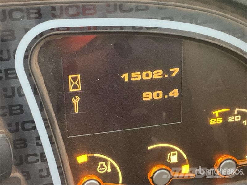 JCB 525-60 伸缩臂叉装车|叉装车