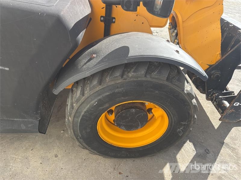 JCB 525-60 Teleskopski viličarji