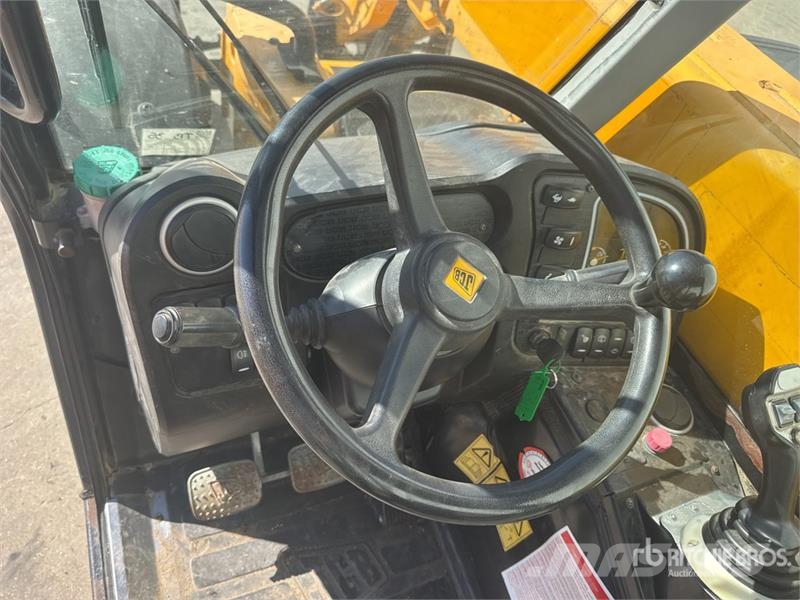 JCB 525-60 Teleskopski viličarji