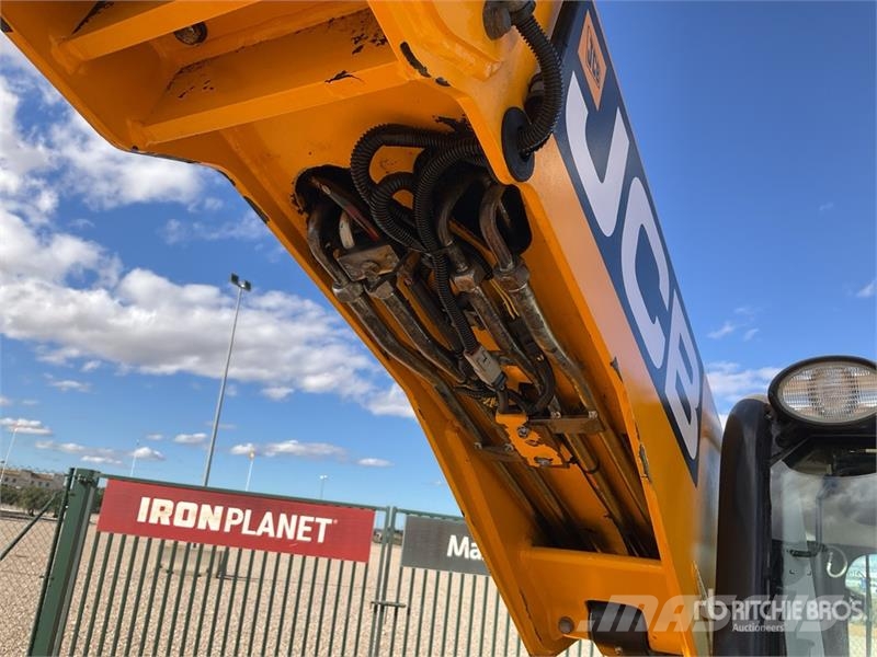 JCB 525-60 Teleskopski viličarji