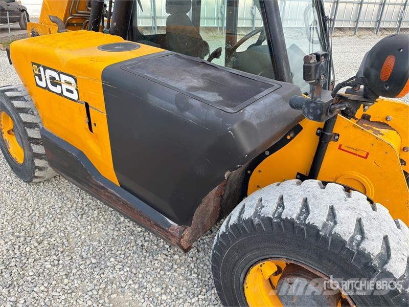 JCB 525 Telehandler Teleszkópos rakodók