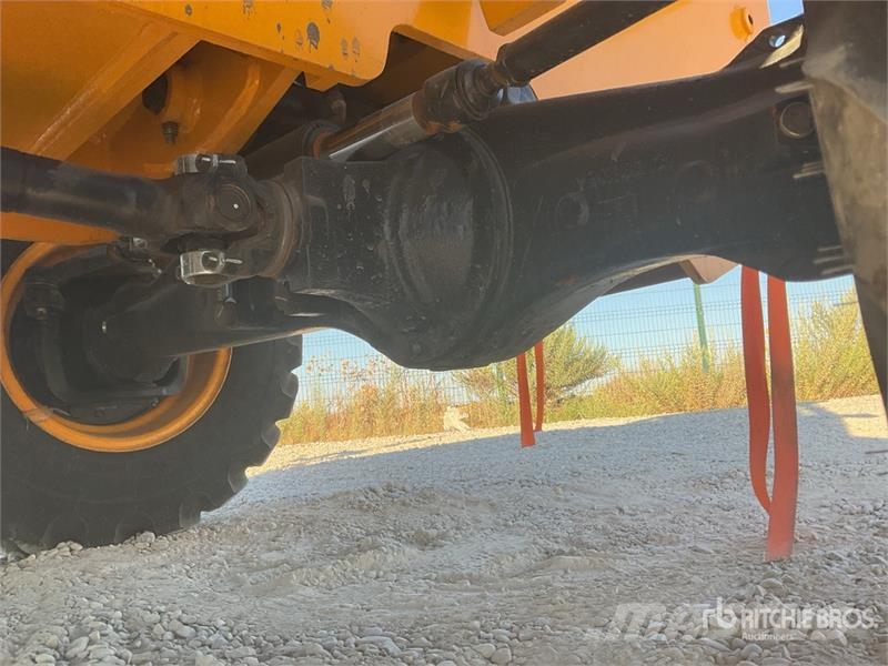 JCB 530-70 伸縮臂操作車
