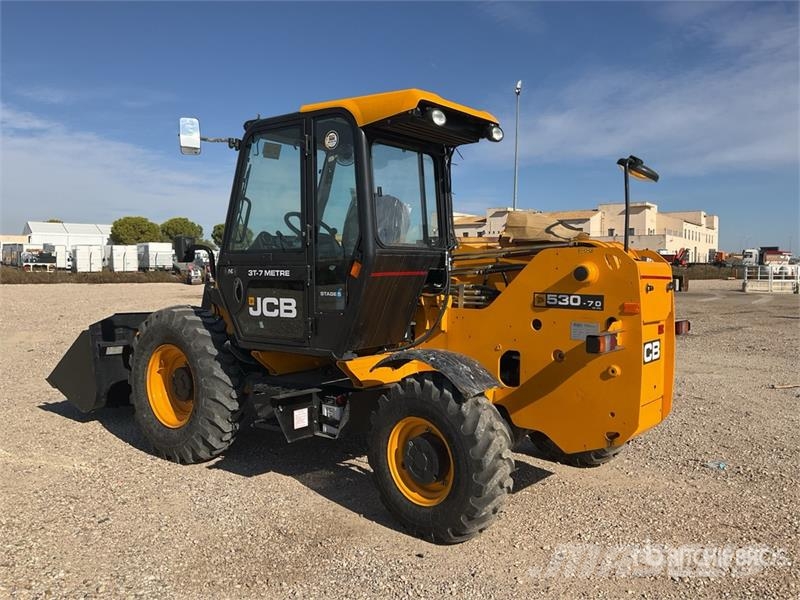 JCB 530-70 伸縮臂操作車