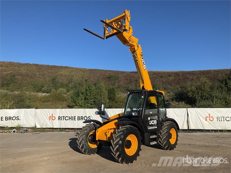 JCB 531-70 テレスコーピックハンドラー