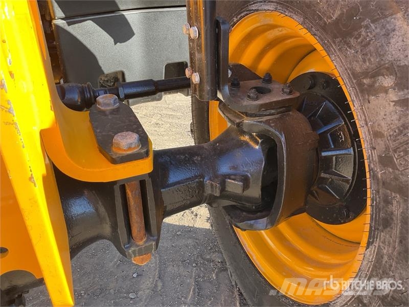 JCB 531-70 テレスコーピックハンドラー