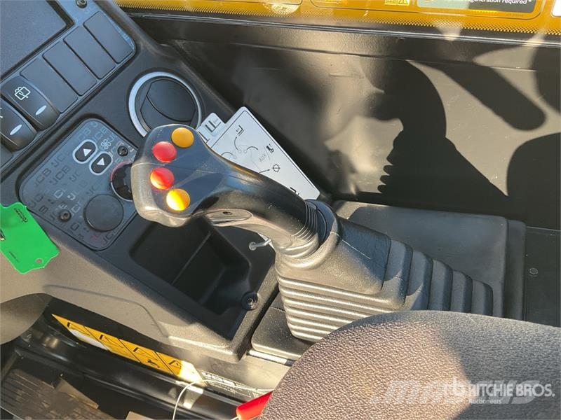 JCB 531-70 テレスコーピックハンドラー