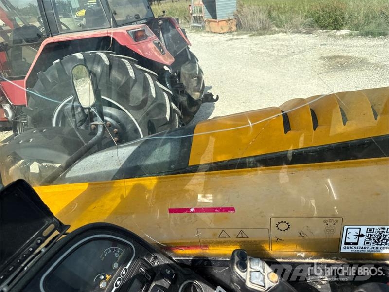 JCB 531-70 مناولات متداخلة
