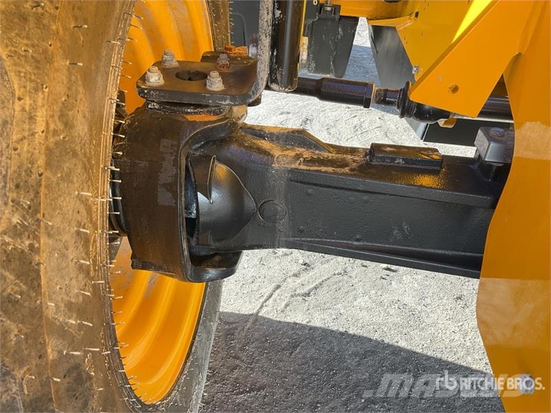 JCB 531-70 テレスコーピックハンドラー