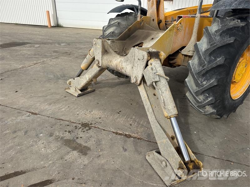 JCB 532-120 텔러 핸들러