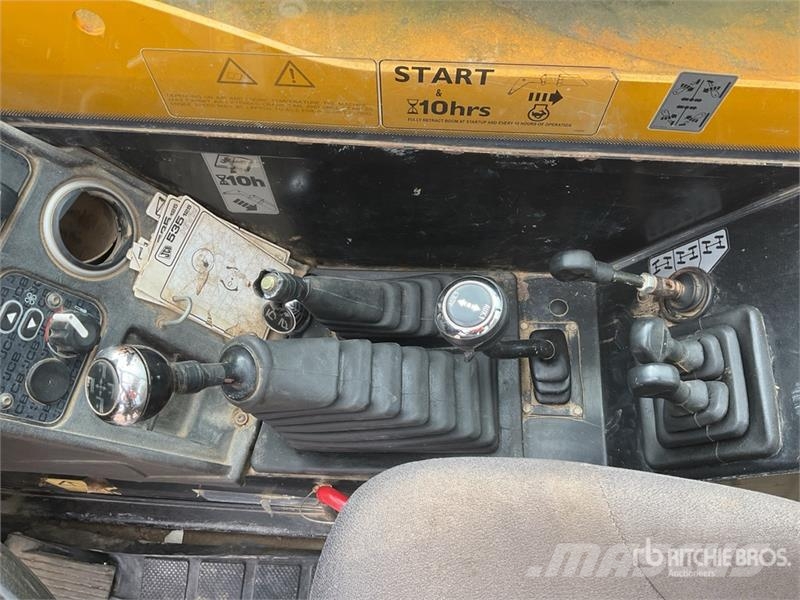 JCB 535-125 Teleskopiskie manipulatori