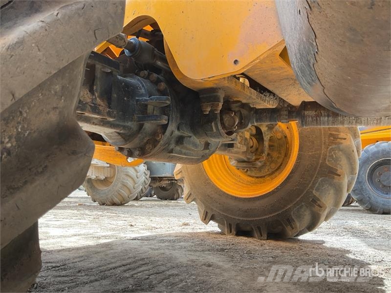 JCB 535-125 Teleskopiskie manipulatori
