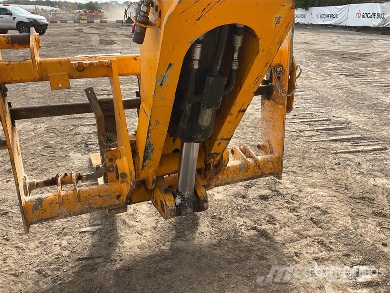 JCB 535-125 Teleskoplæssere