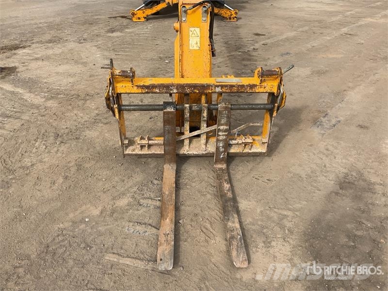 JCB 535-125 Teleskopiskie manipulatori