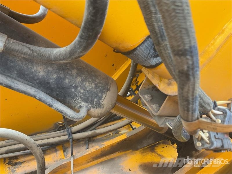 JCB 535-125 Teleskopiskie manipulatori