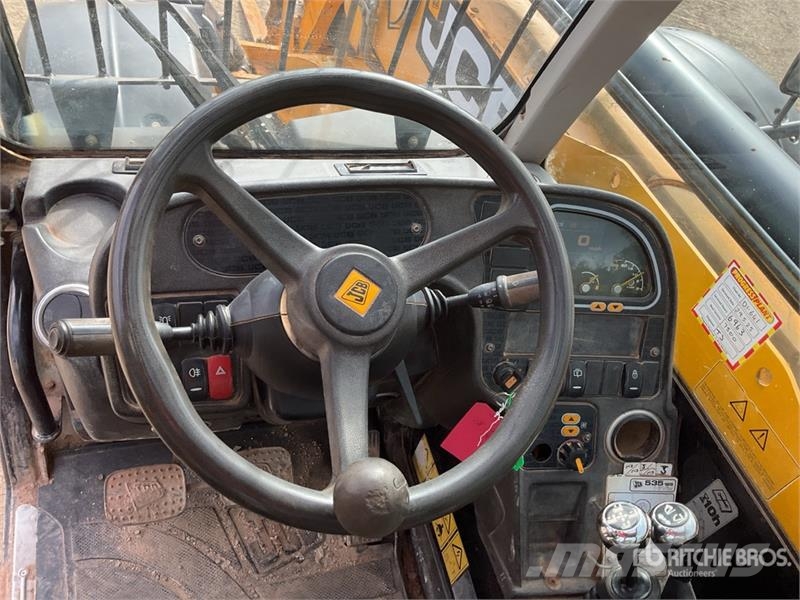 JCB 535-125 Teleskoplæssere