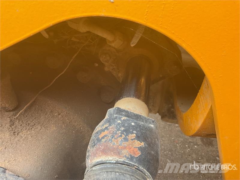 JCB 535-125 Teleskopiskie manipulatori