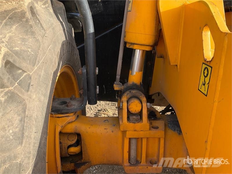 JCB 535-125 Teleszkópos rakodók
