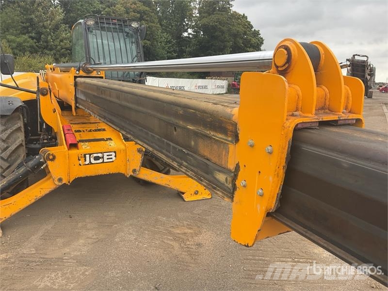 JCB 535-125 Teleskopiskie manipulatori