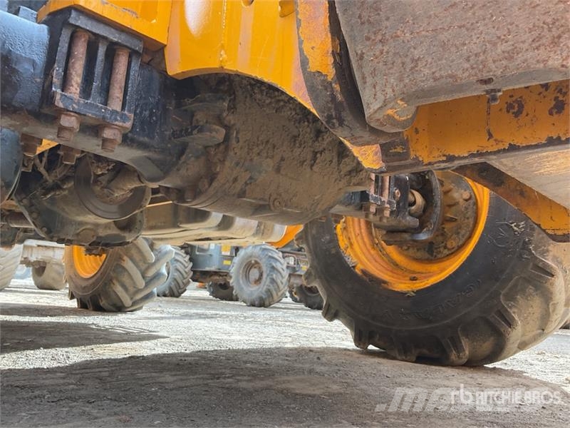 JCB 535-125 Teleskopiskie manipulatori