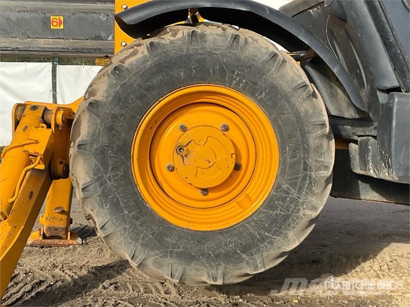 JCB 535-125 Teleszkópos rakodók