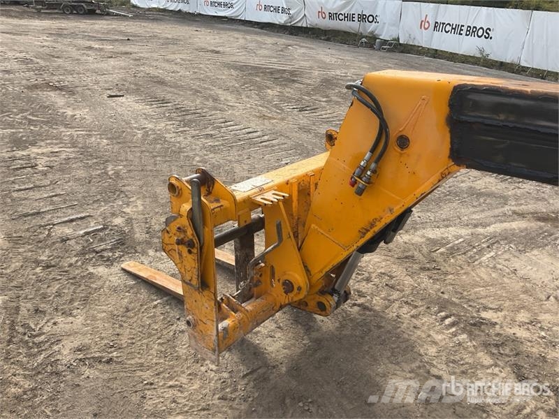 JCB 535-125 Teleskoplæssere