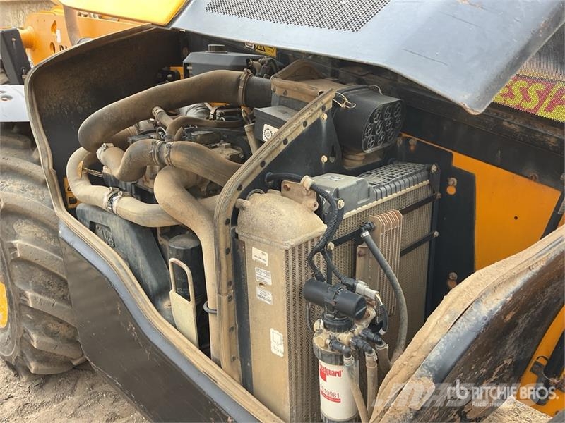 JCB 535-125 Teleskopiskie manipulatori