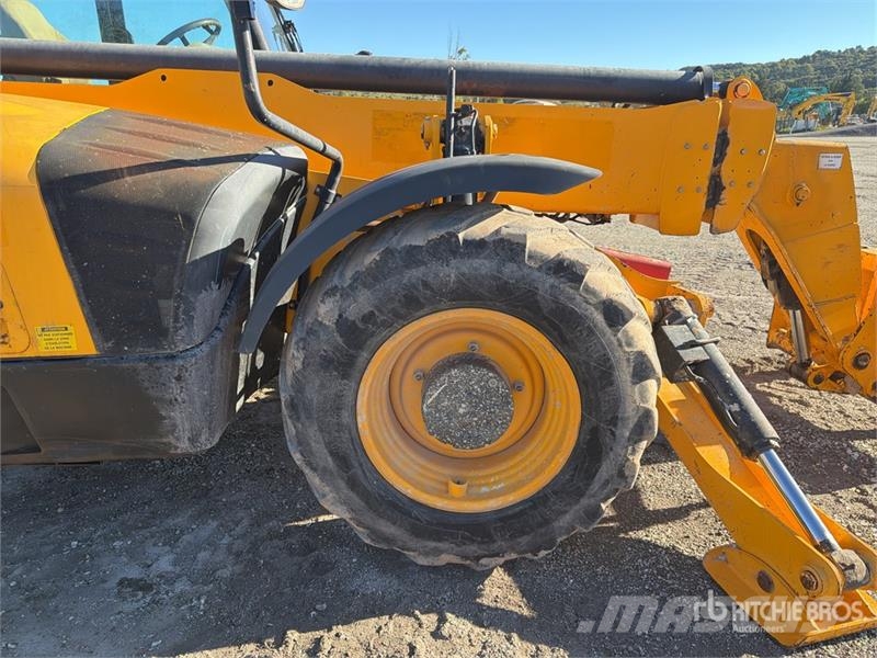 JCB 535V140 Teleskopski viličarji
