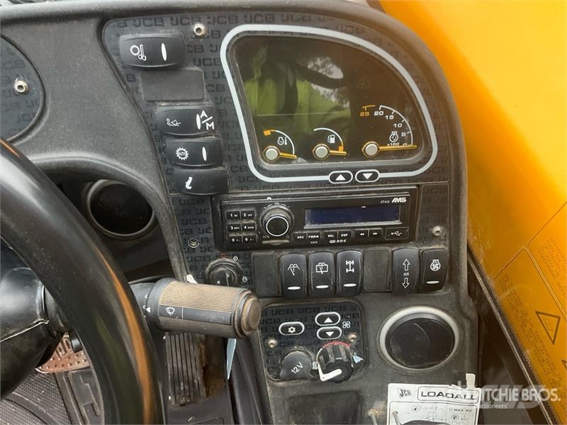 JCB 536-60 Agri Super Telehandler مناولات متداخلة