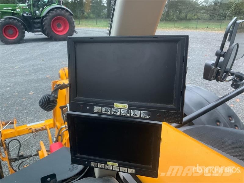 JCB 536-60 Agri Super Telehandler مناولات متداخلة