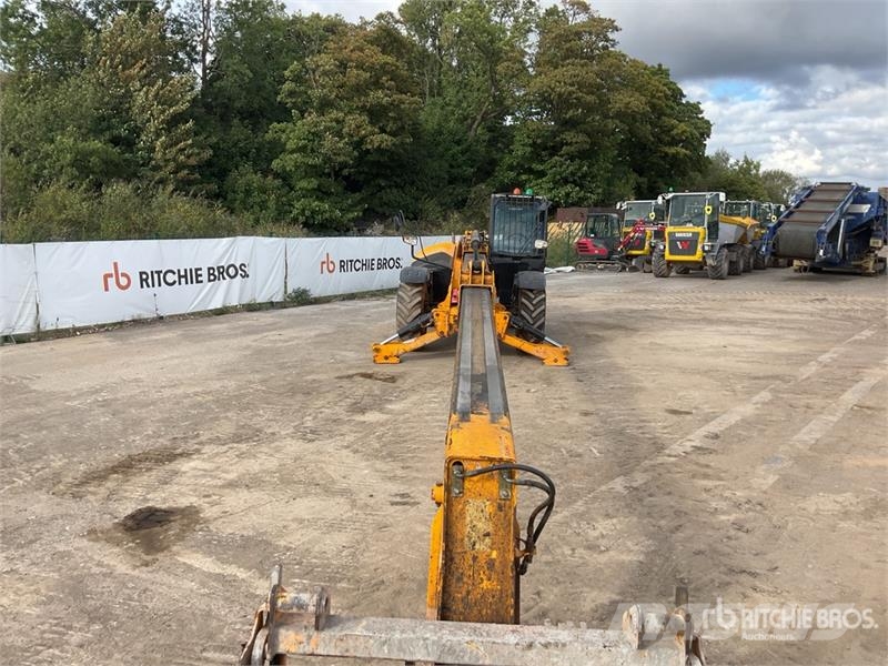 JCB 540-140 Teleszkópos rakodók
