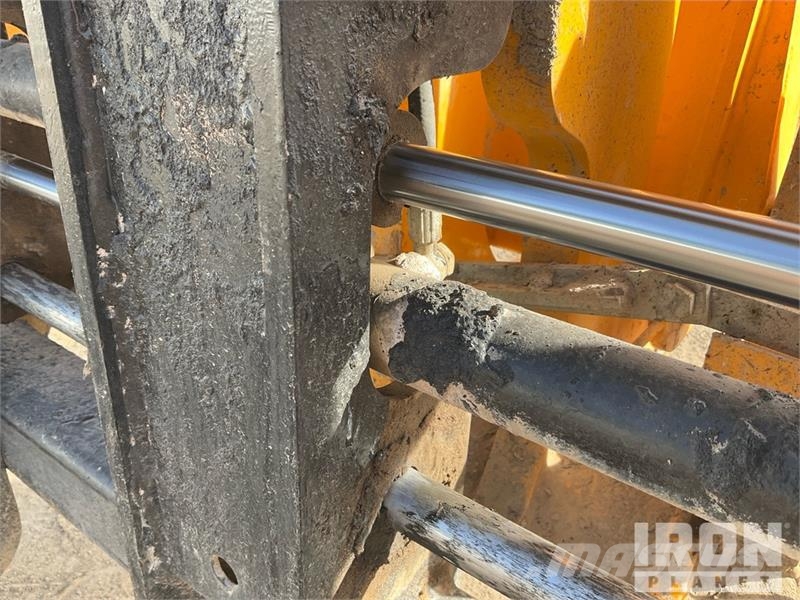 JCB 540-140 Teleszkópos rakodók