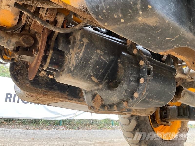 JCB 540-140 مناولات متداخلة