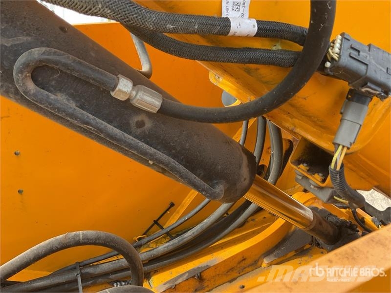 JCB 540-140 مناولات متداخلة