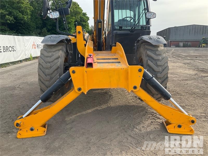 JCB 540-140 Teleszkópos rakodók