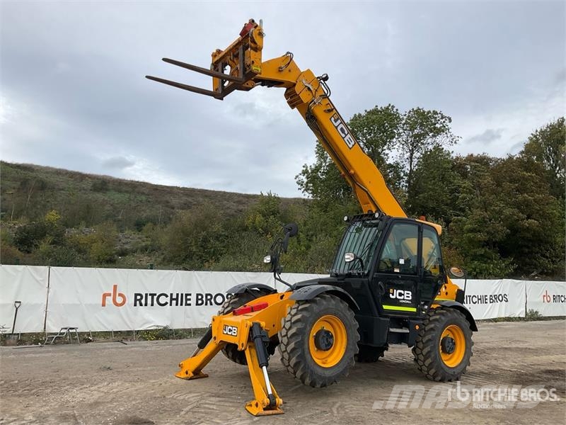 JCB 540-140 مناولات متداخلة