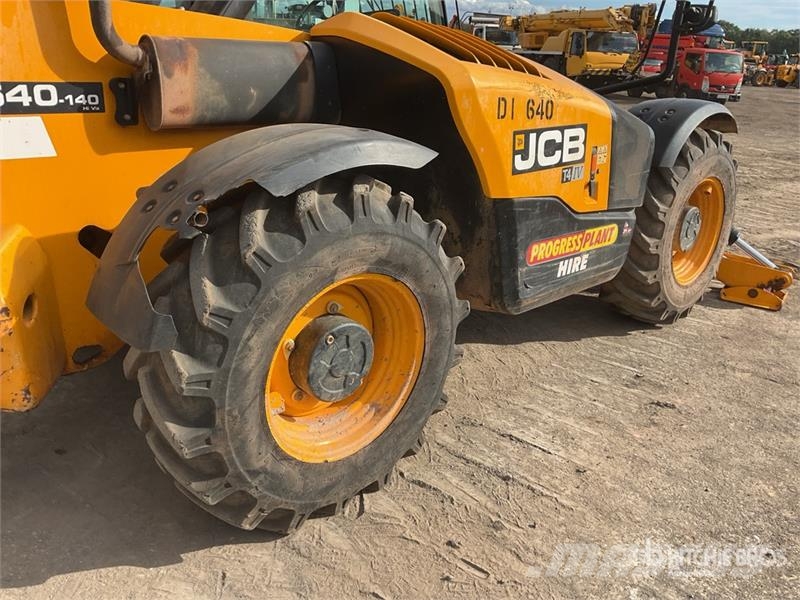 JCB 540-140 Teleszkópos rakodók