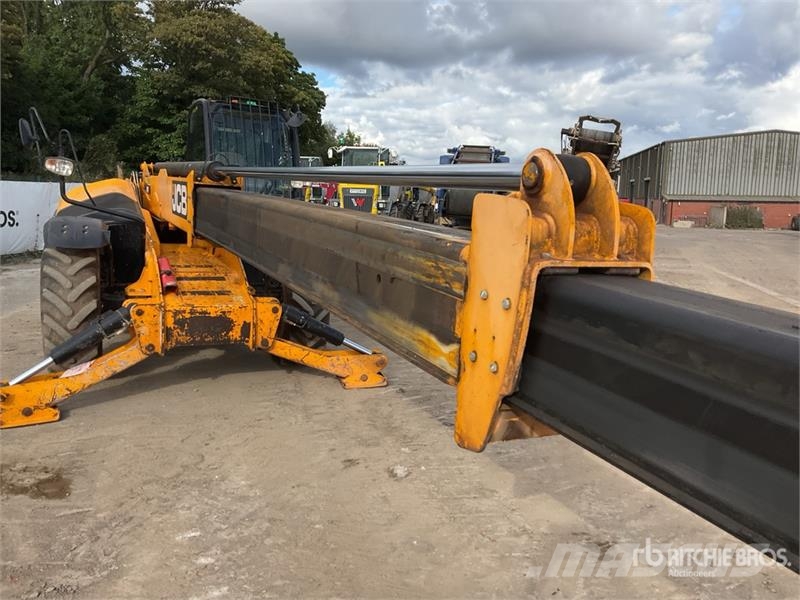 JCB 540-140 Teleszkópos rakodók