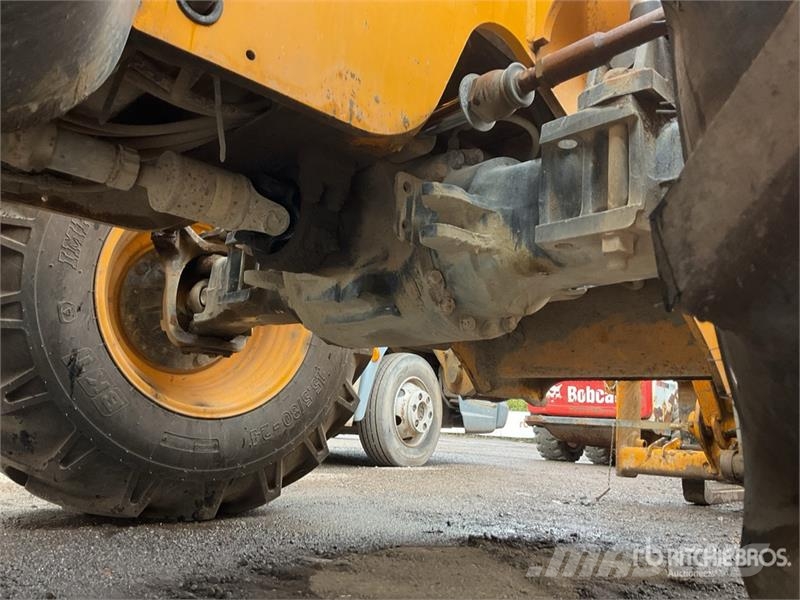 JCB 540-140 Telescopic handlers