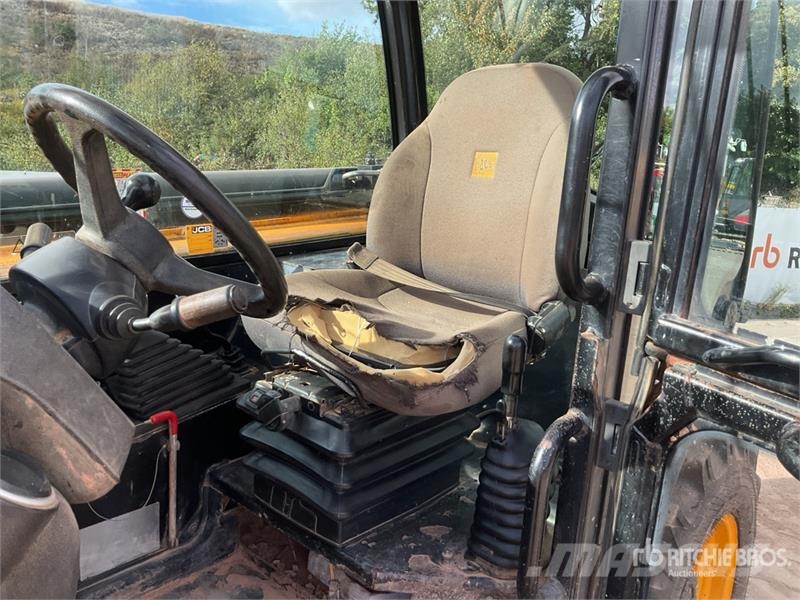 JCB 540-140 Teleszkópos rakodók
