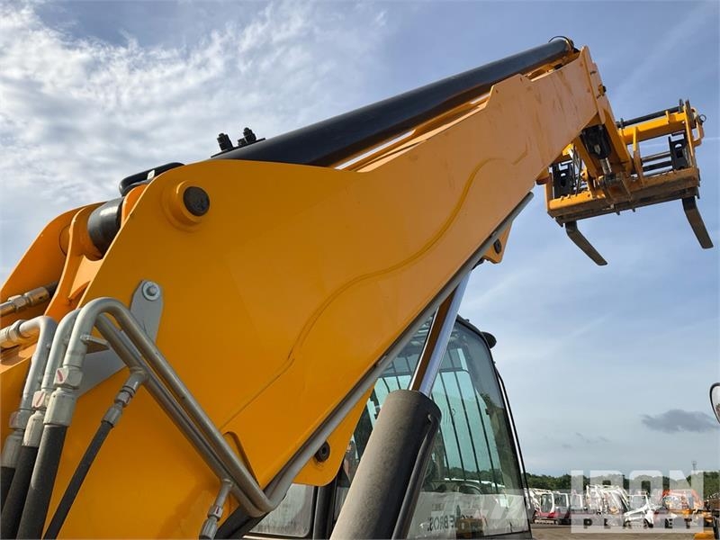 JCB 540-140 Teleszkópos rakodók