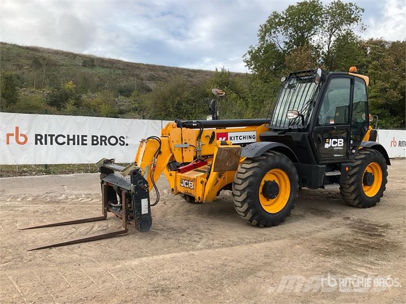 JCB 540-140 مناولات متداخلة