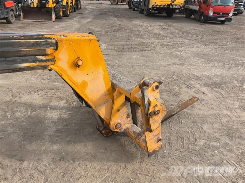 JCB 540-140 Teleszkópos rakodók
