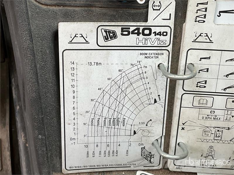JCB 540-140 مناولات متداخلة