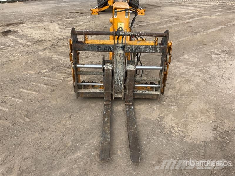 JCB 540-140 Teleskoplæssere